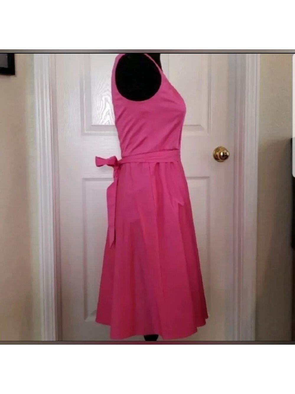 Chaps Ladies sleeveless A Line Dress Size 12 Maui Hot Pink NWT - Picture 3 of 6